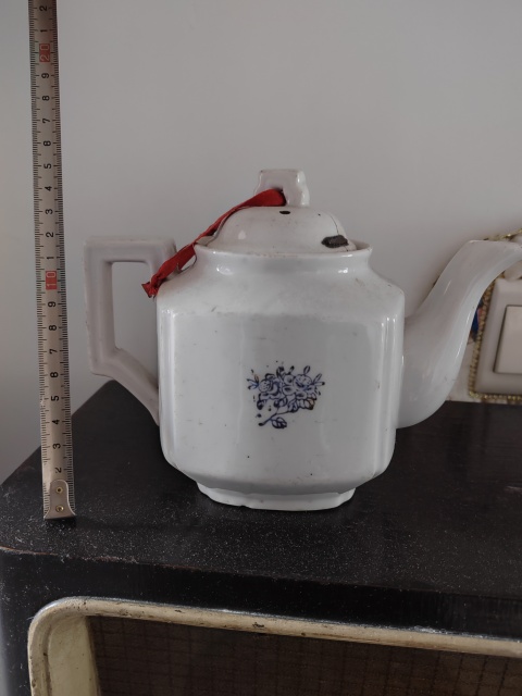 古玩陶瓷漁樵耕讀執壺拍賣,當前價格877元