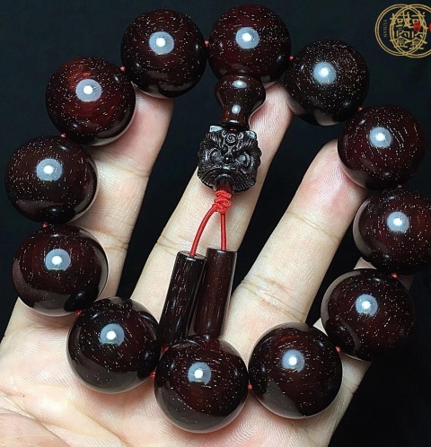 古玩雜項(xiàng)珍品紫檀(已鑒定)拍賣(mài),當(dāng)前價(jià)格0元