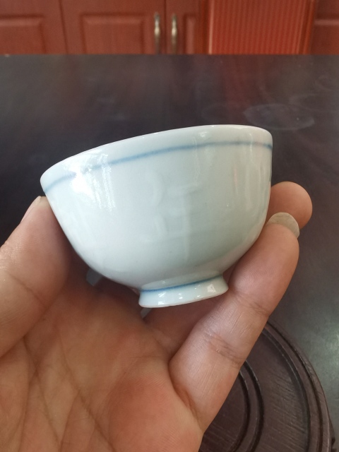古玩陶瓷青花吾唯知足圖茶圓拍賣，當前價格13000元