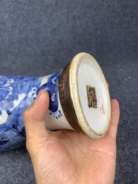 古玩陶瓷哥釉青花人物蓋瓶拍賣,當前價格3288元