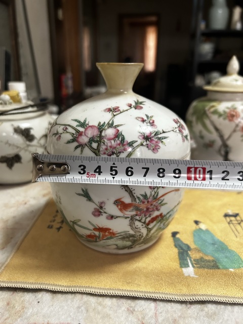 古玩陶瓷民國粉彩花鳥紋蓋罐拍賣,當前價格1600元