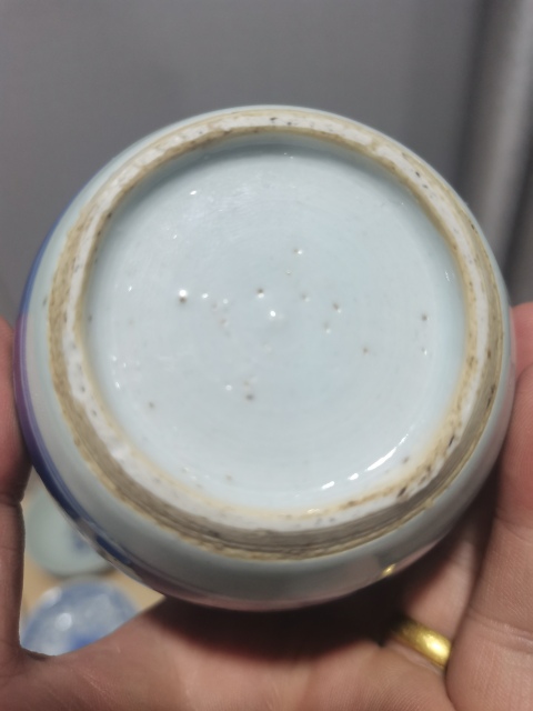 古玩陶瓷康熙·青花冰梅圖蓋罐拍賣,當前價格2800元