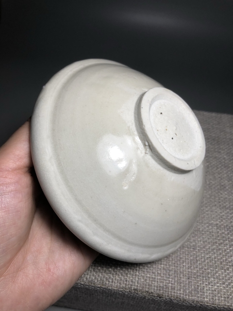 古玩陶瓷邢窯白釉唇口碗拍賣,當(dāng)前價格13000元