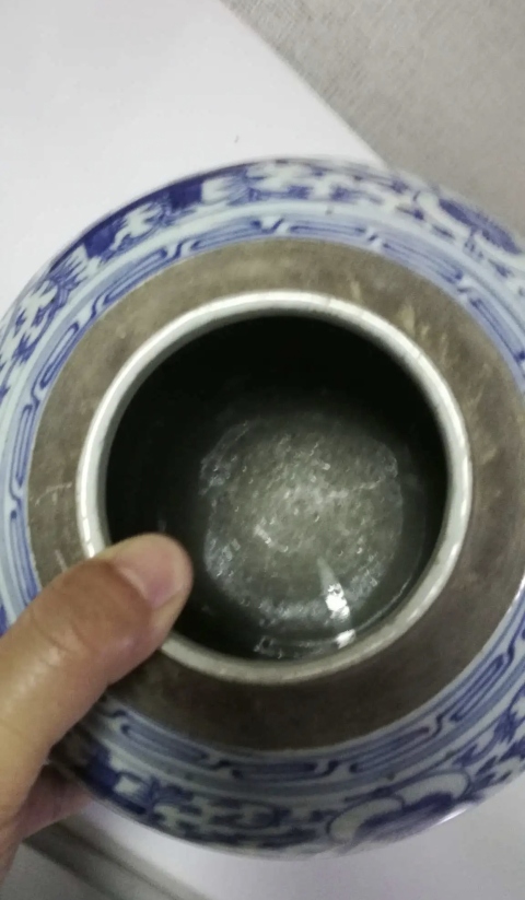 古玩陶瓷清中期.青花纏枝花囍字紋罐拍賣,當前價格298元