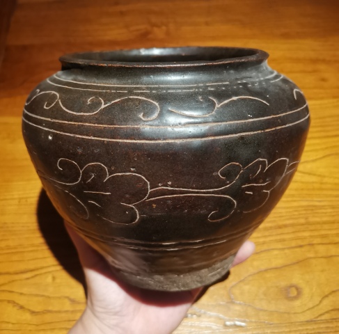 古玩陶瓷金元時期磁州窯刻花大罐拍賣，當(dāng)前價格26000元