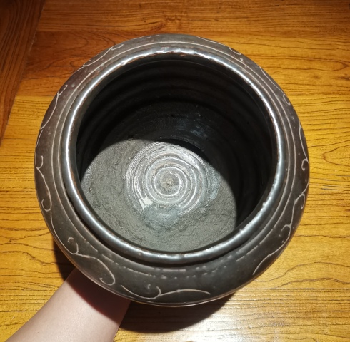 古玩陶瓷金元時期磁州窯刻花大罐拍賣，當(dāng)前價格26000元