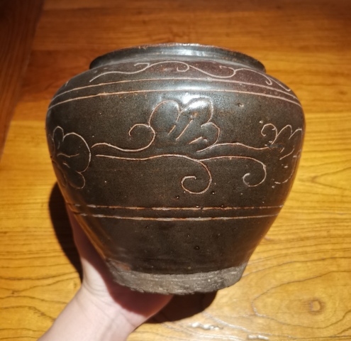 古玩陶瓷金元時期磁州窯刻花大罐拍賣，當(dāng)前價格26000元