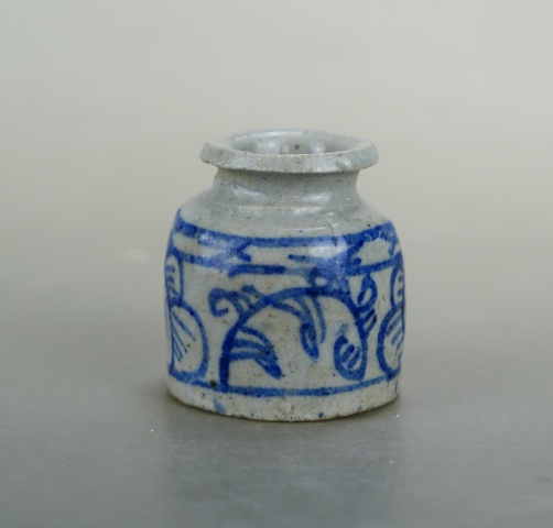 古玩陶瓷清中晚期.青花纏枝花紋水盂（周末福利3元快樂拍）拍賣，當前價格168元