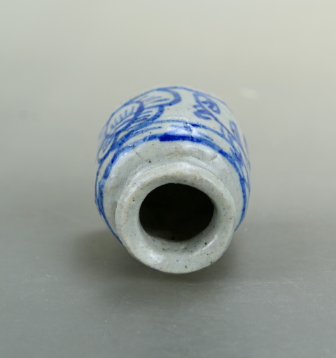 古玩陶瓷清中晚期.青花纏枝花紋水盂（周末福利3元快樂拍）拍賣，當前價格168元