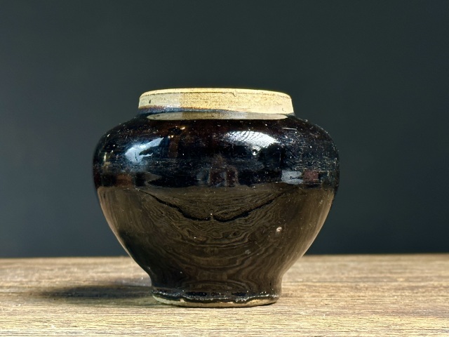 古玩陶瓷宋金時期黑釉茶葉罐拍賣，當前價格600元