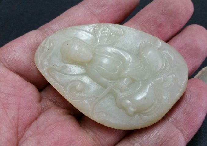 古玩玉器和田玉雕“觀音”掛件拍賣(mài),當(dāng)前價(jià)格980元