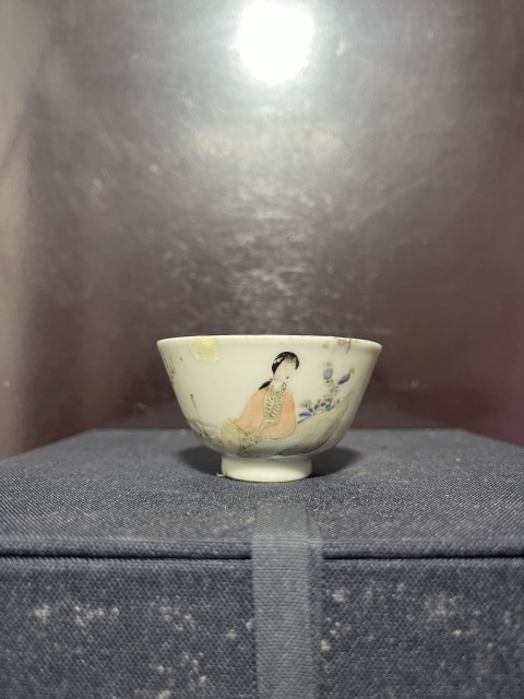 古玩陶瓷粉彩仕女人物杯拍賣，當前價格150元