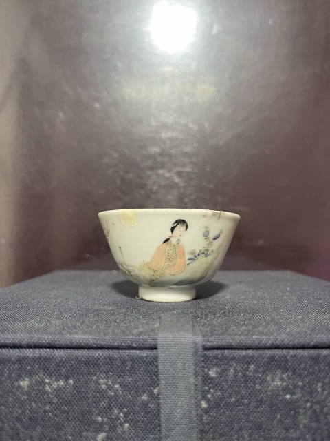 古玩陶瓷粉彩仕女人物杯拍賣，當前價格150元