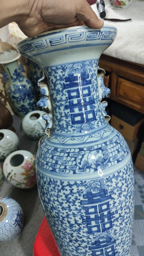 中国　青花　喜字文雙耳瓶　高さ約42.5㎝　V　R7762B 中国 青花 喜字文雙耳瓶 高さ約42.5㎝ V R7762B - メルカリ