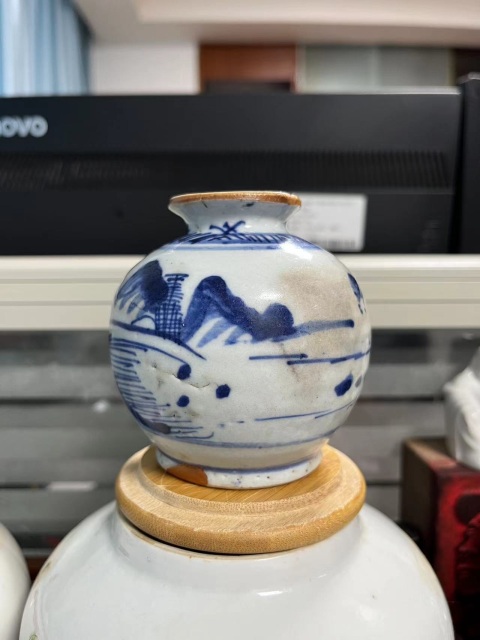 古玩陶瓷雍乾青花山水人物石榴尊拍賣,當前價格699元