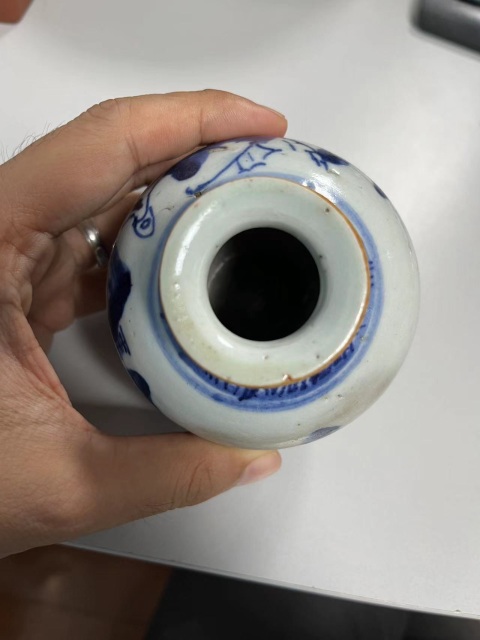古玩陶瓷雍乾青花山水人物石榴尊拍賣,當前價格699元