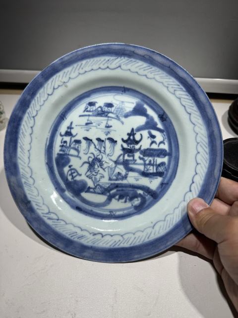 清.乾隆.青花山水人物紋折沿盤拍賣，當前價格698元