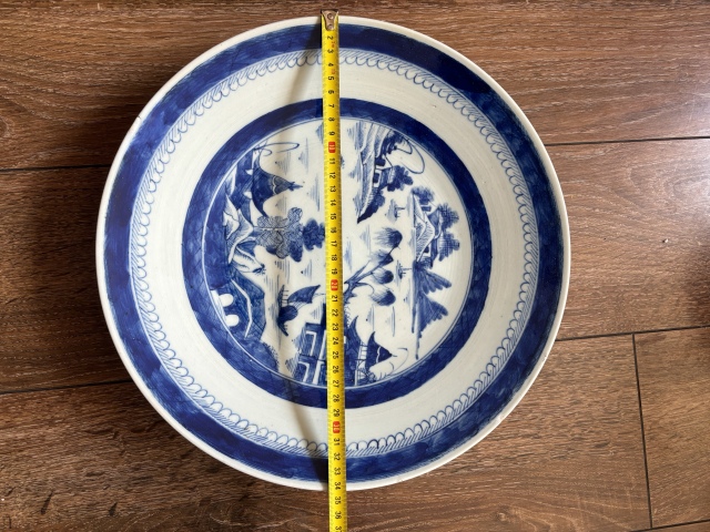 古玩陶瓷樓臺亭閣山水紋青花盤拍賣，當前價格3500元