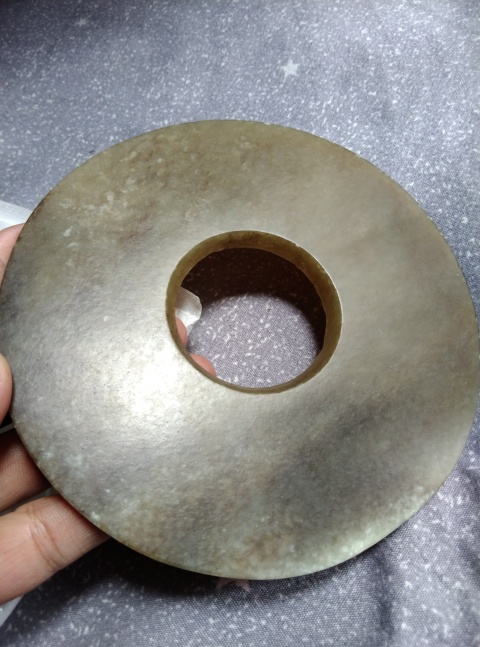 古玩玉器仿“齊家文化”玉璧拍賣,當(dāng)前價格1389元