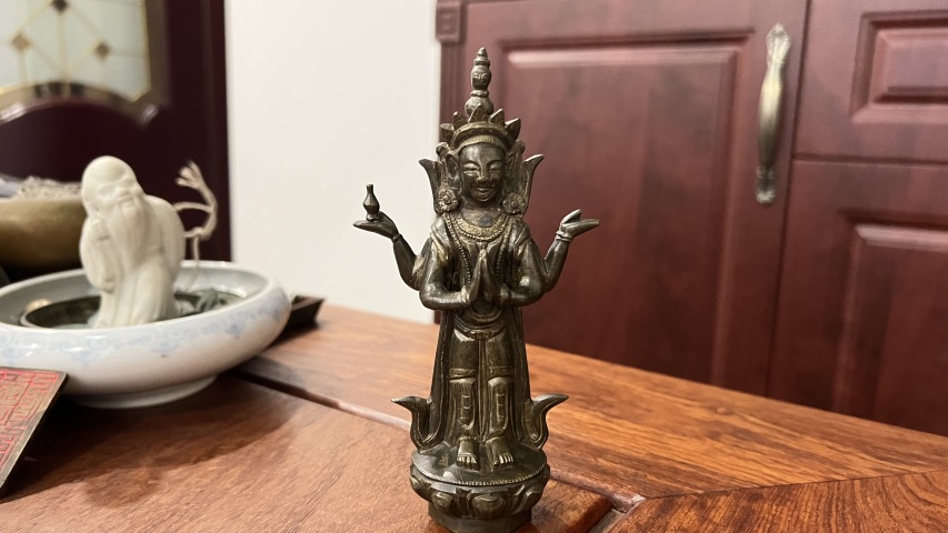 古玩雜項(xiàng)清末四臂觀音造像拍賣(mài)，當(dāng)前價(jià)格2777元