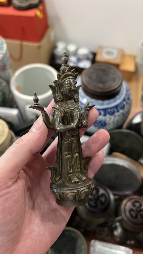 古玩雜項(xiàng)清末四臂觀音造像拍賣(mài)，當(dāng)前價(jià)格2777元