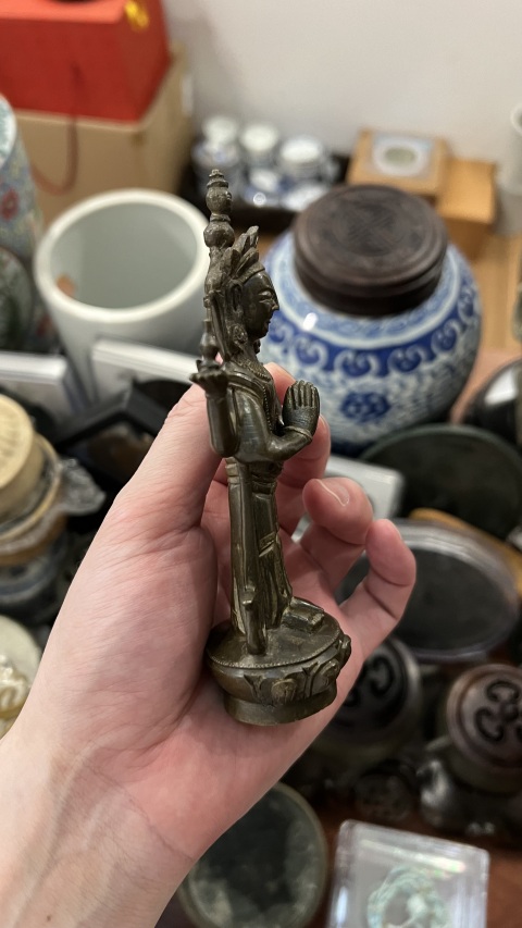 古玩雜項(xiàng)清末四臂觀音造像拍賣(mài)，當(dāng)前價(jià)格2777元