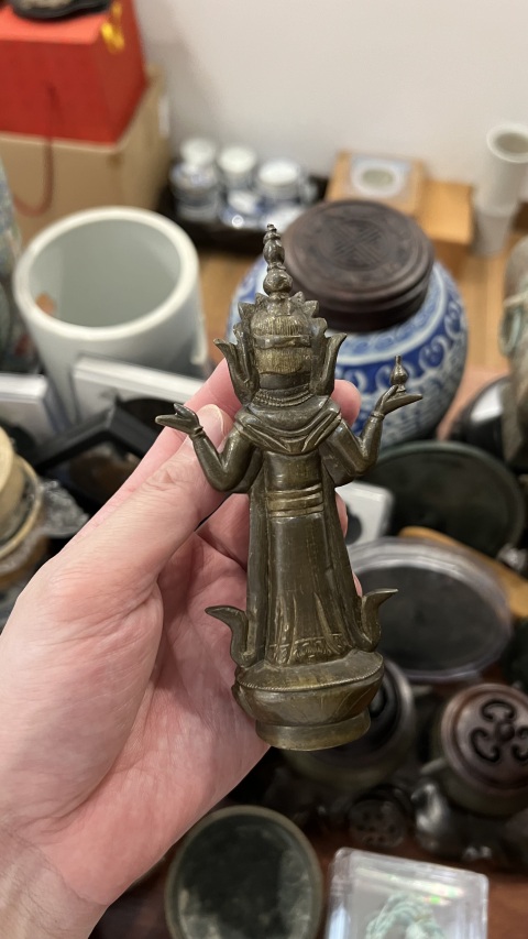 古玩雜項(xiàng)清末四臂觀音造像拍賣(mài)，當(dāng)前價(jià)格2777元