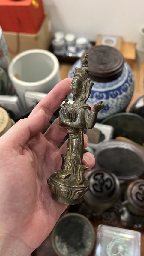 古玩雜項(xiàng)清末四臂觀音造像拍賣(mài)，當(dāng)前價(jià)格2777元