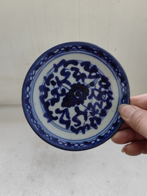 古玩陶瓷青花盤拍賣,當(dāng)前價(jià)格198元
