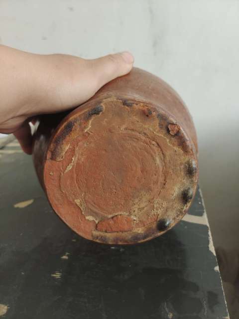 古玩陶瓷黃釉盤口壺拍賣，當(dāng)前價格1300元