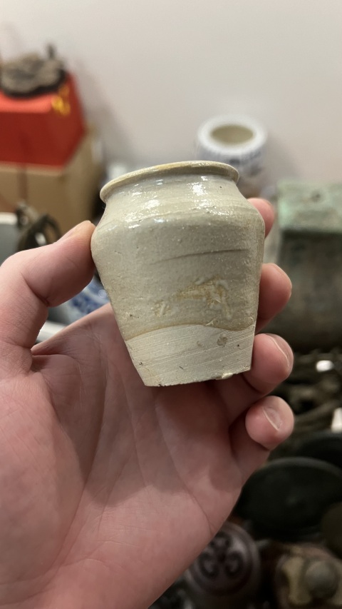 古玩陶瓷明代影青罐拍賣，當(dāng)前價格299元