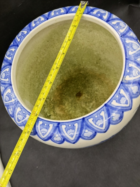 古玩陶瓷日本明治青花云龍紋卷缸拍賣,當前價格3980元