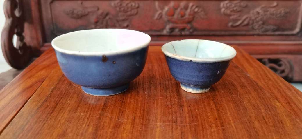 古玩陶瓷兩個霽藍釉茶杯拍賣,當前價格2000元