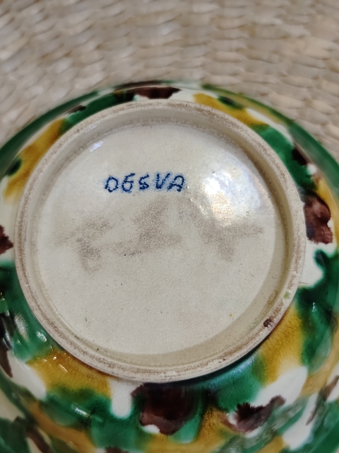 古玩陶瓷虎皮三彩碗拍賣,當(dāng)前價(jià)格8000元