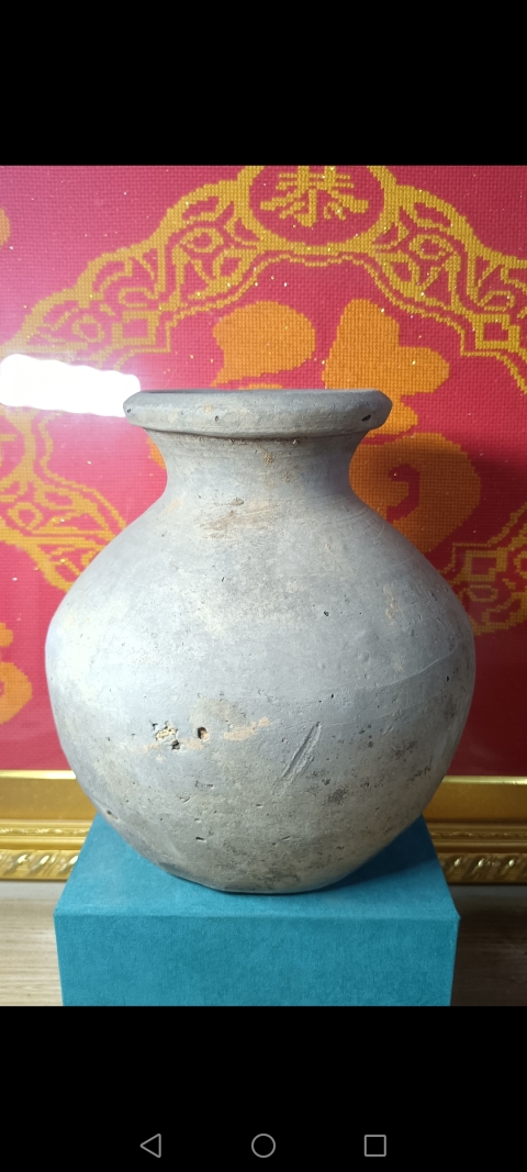 古玩陶瓷西漢～灰陶漢罐拍賣，當前價格388元