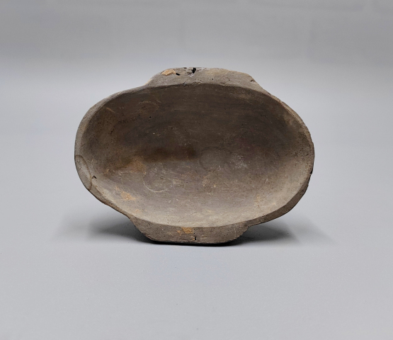 古玩陶瓷館藏級形珍品漢代灰陶羽殤杯拍賣，當(dāng)前價(jià)格880元