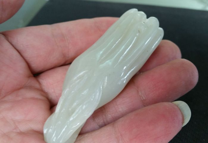 古玩玉器和田玉雕“佛手瓜”拍賣，當前價格580元