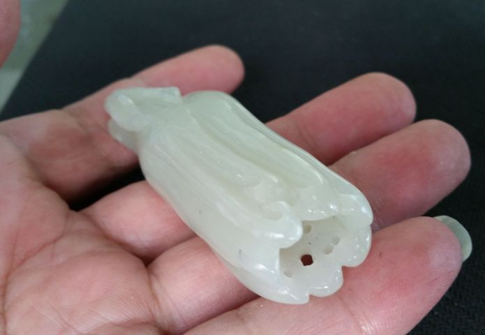 古玩玉器和田玉雕“佛手瓜”拍賣，當前價格580元