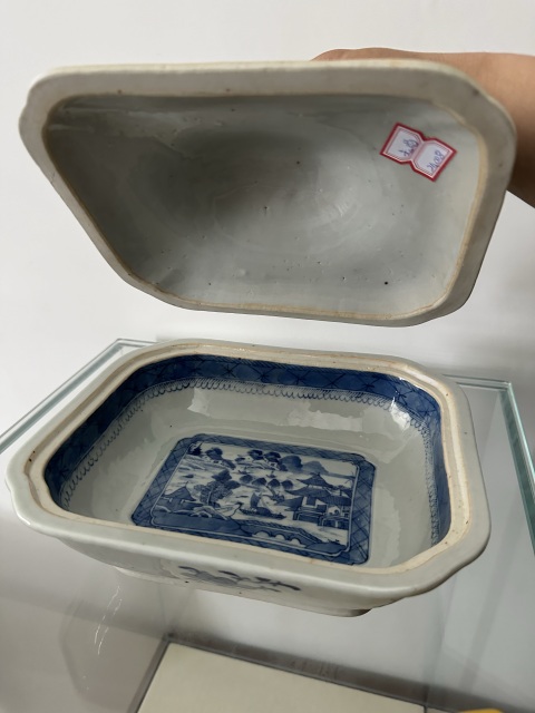 古玩陶瓷青花山水人物紋八方蓋鍋拍賣,當前價格2680元
