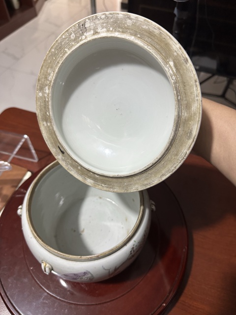古玩陶瓷粉彩桃花仕女紋粥罐拍賣，當(dāng)前價格2800元
