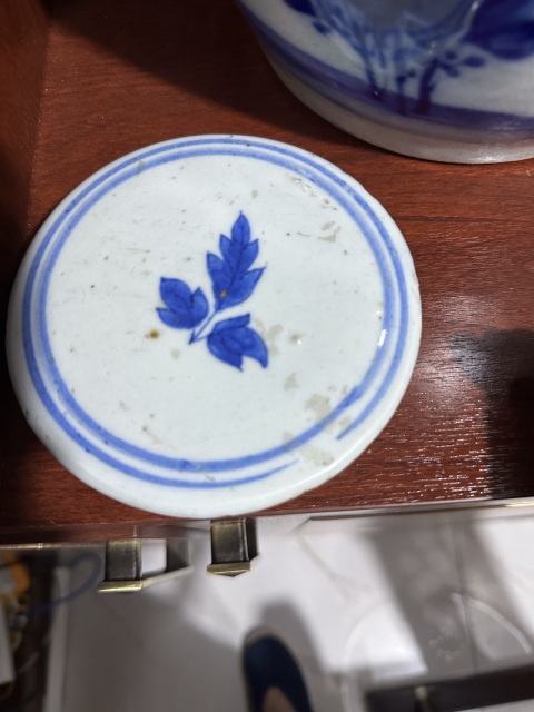 古玩陶瓷青花花卉紋蓋罐拍賣,當前價格1280元