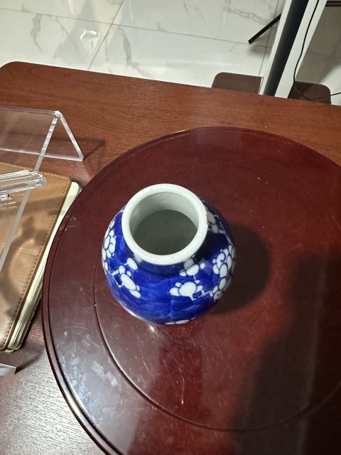 古玩陶瓷青花冰梅圖雞腿瓶拍賣,當前價格2680元