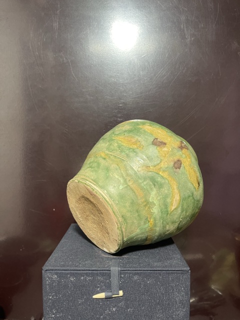古玩陶瓷元綠地黃彩花卉紋將軍罐拍賣，當前價格5500元