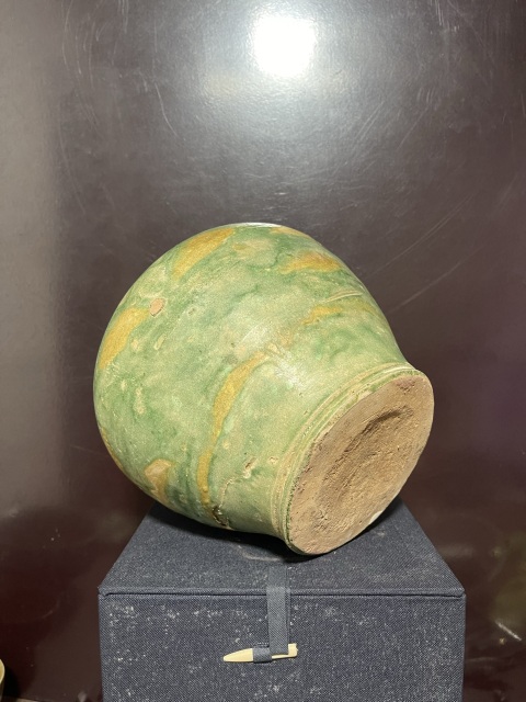 古玩陶瓷元綠地黃彩花卉紋將軍罐拍賣，當前價格5500元