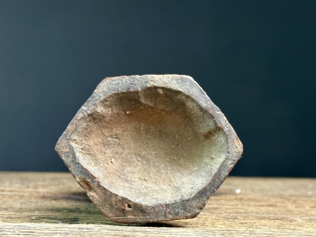 古玩陶瓷清中晚期?香插拍賣,當前價格950元