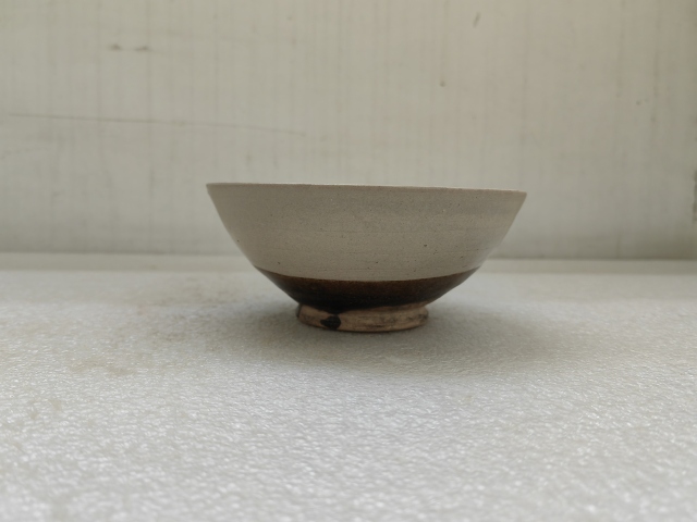古玩陶瓷磁州窯碗拍賣,當前價格680元