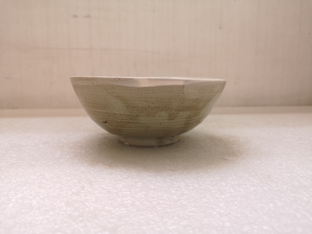 古玩陶瓷磁州窯碗拍賣(mài),當(dāng)前價(jià)格580元