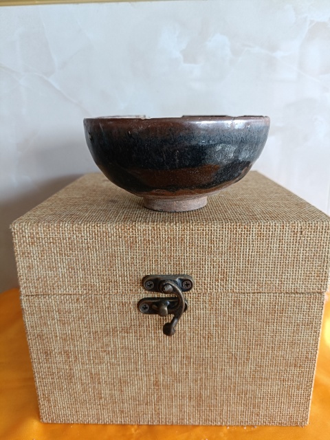 館藏級南宋建窯兔毫盞拍賣，當(dāng)前價(jià)格1580元