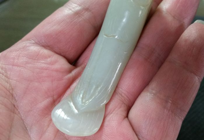 古玩玉器和田玉雕“喜鵲”拍賣,當前價格500元