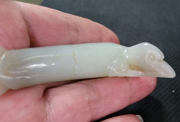 古玩玉器和田玉雕“喜鵲”拍賣,當前價格500元